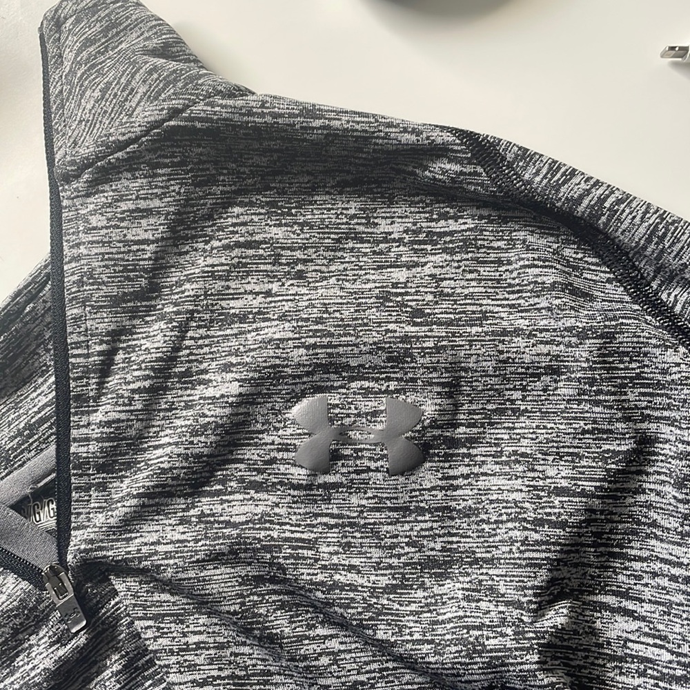 Underarmour gray pullover